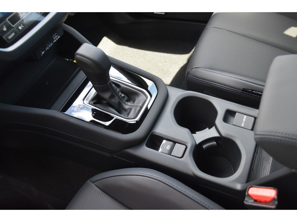 2025 Subaru Forester Limited photo 31
