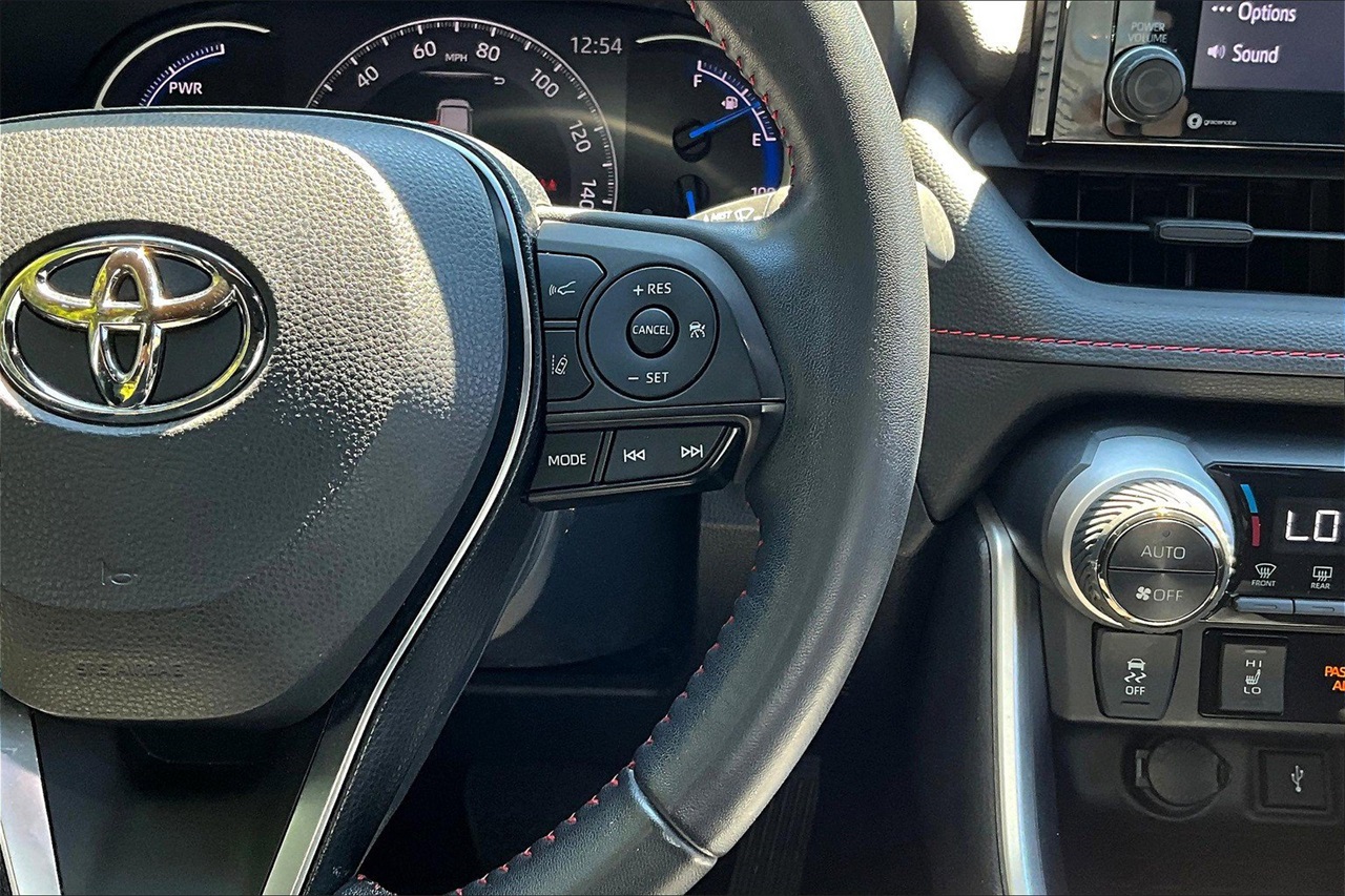 2021 Toyota RAV4 Prime XLE Premium photo 27