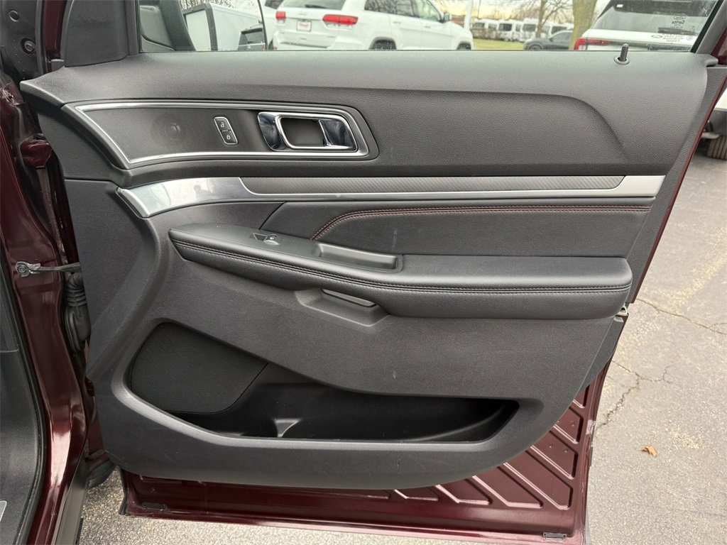 2019 FORD EXPLORER - Image 35