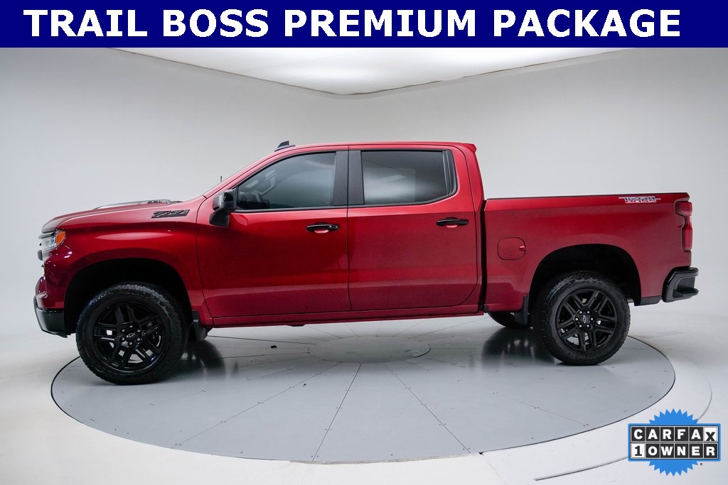 2024 Chevrolet Silverado 1500 LT Trail Boss photo 2