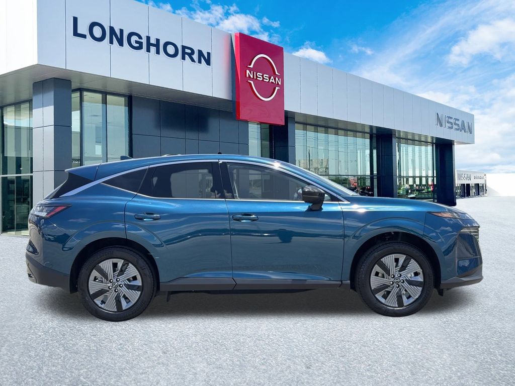 2025 Nissan Murano SL photo 2