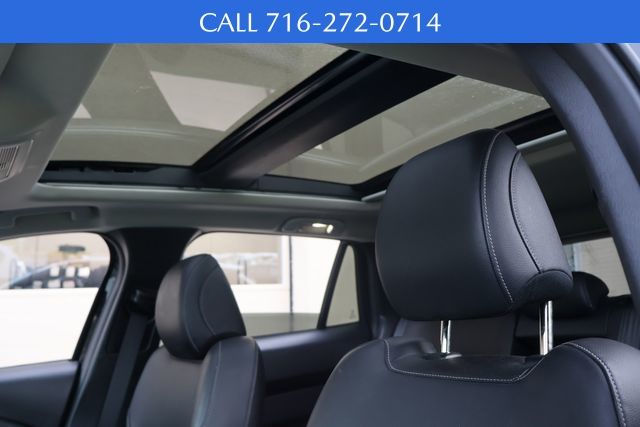 2023 Mazda CX-50 2.5 Preferred Plus photo 4
