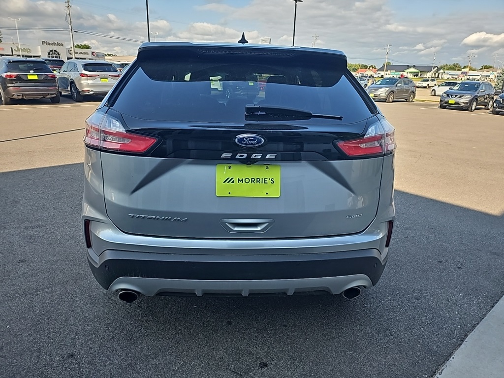2022 Ford Edge Titanium photo 7