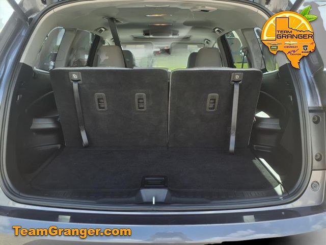 2022 Honda Pilot Touring photo 18