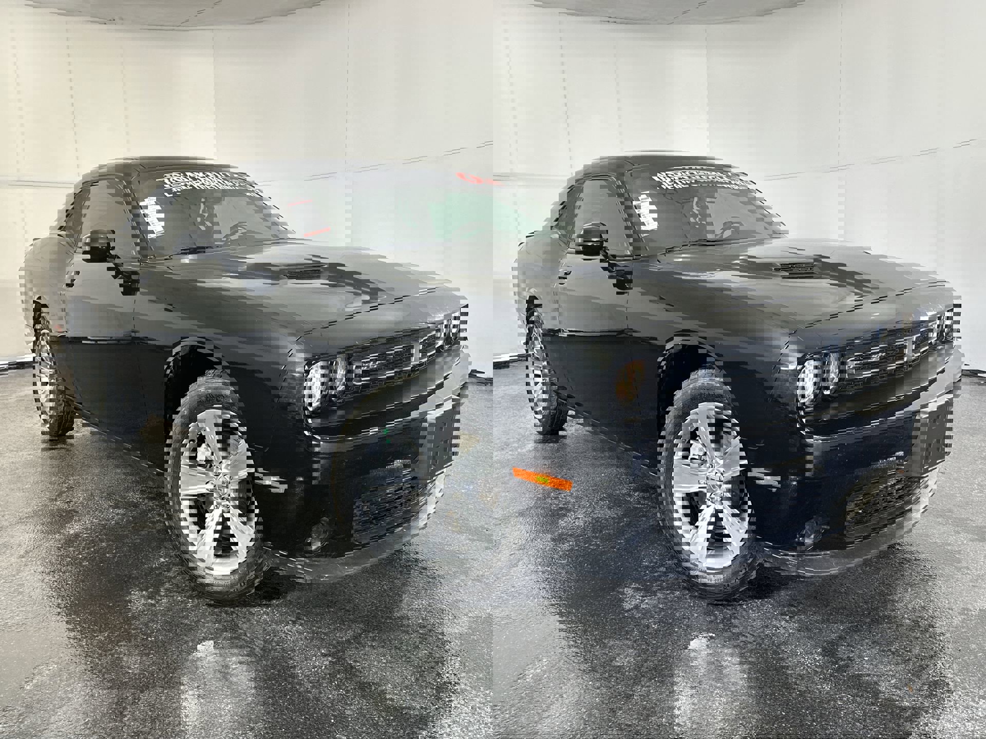 2021 Dodge Challenger SXT's photo