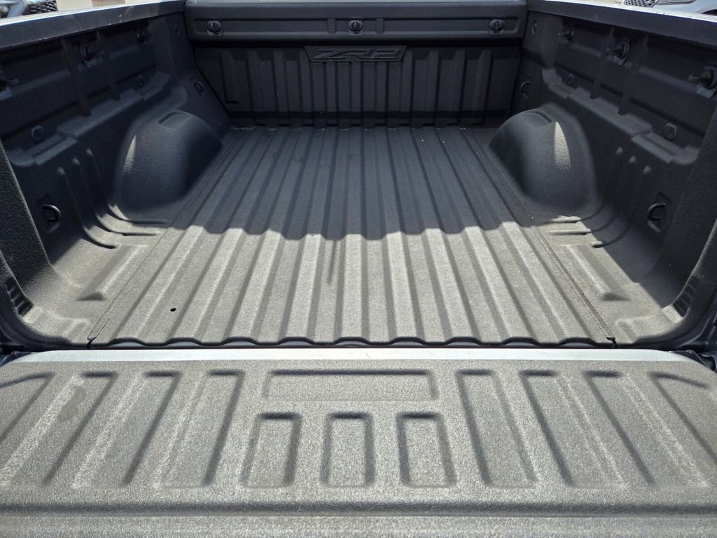 2021 Chevrolet Colorado ZR2 photo 14