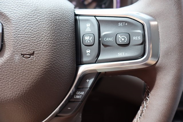 2025 Ram 2500 Laramie photo 17