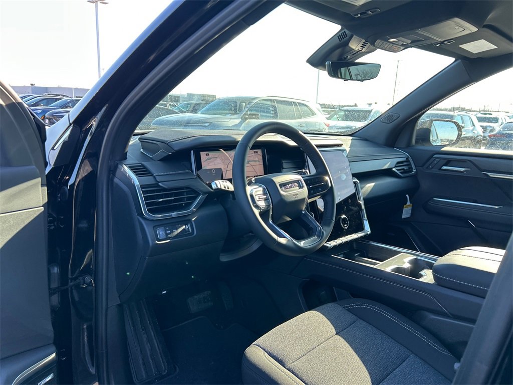 2026 GMC ACADIA - Image 17