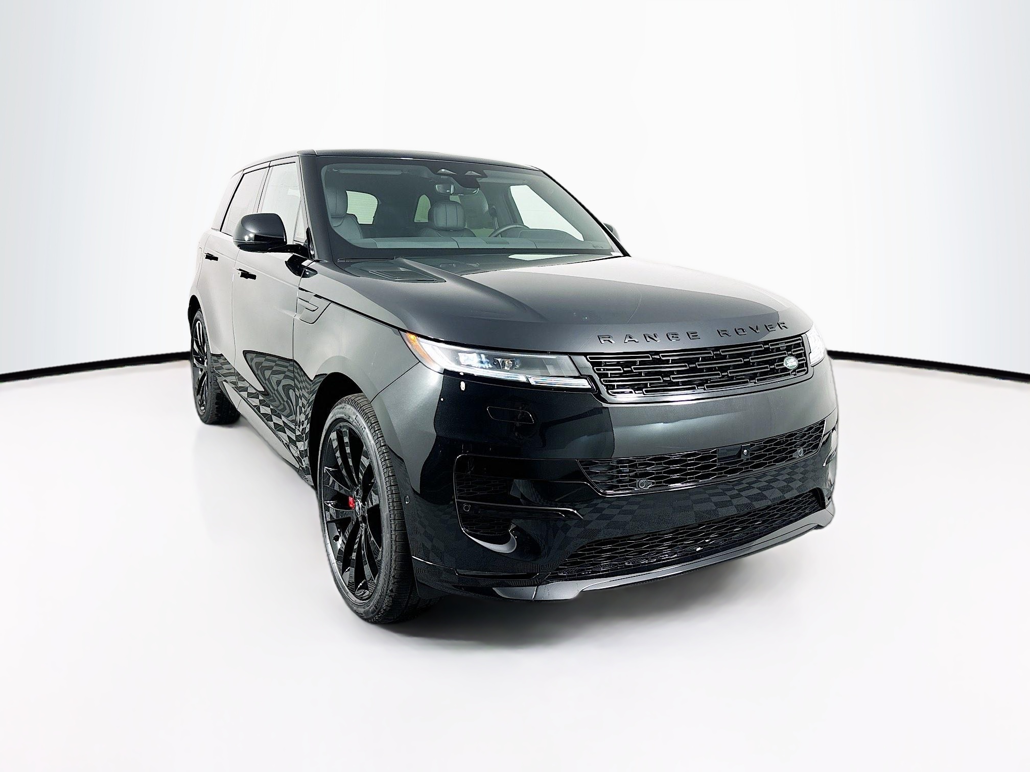2025 Land Rover Range Rover Sport SE photo 3