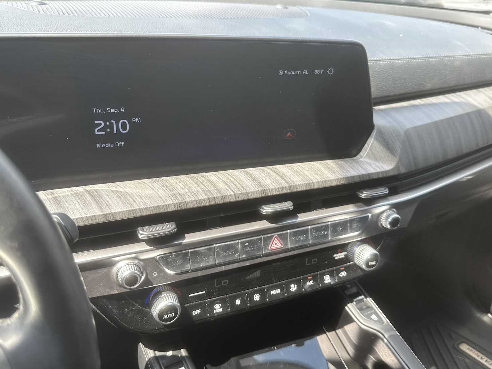2024 Kia Telluride EX photo 11