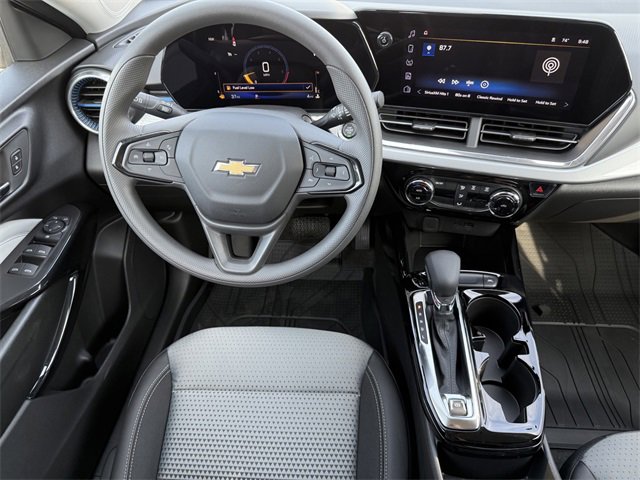 2026 Chevrolet Trax LT photo 10