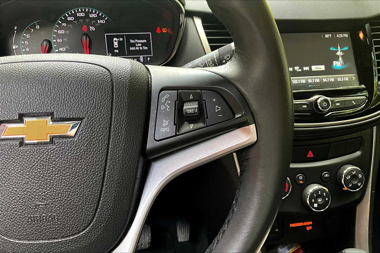 2017 Chevrolet Trax LT photo 20