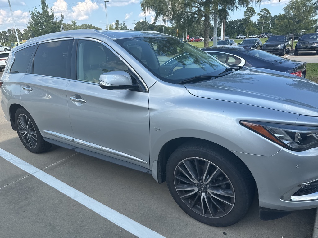 2018 Infiniti QX60 Base photo 3
