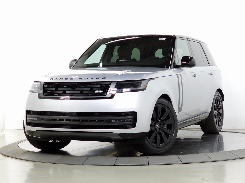 2025 Land Rover Range Rover SE's photo