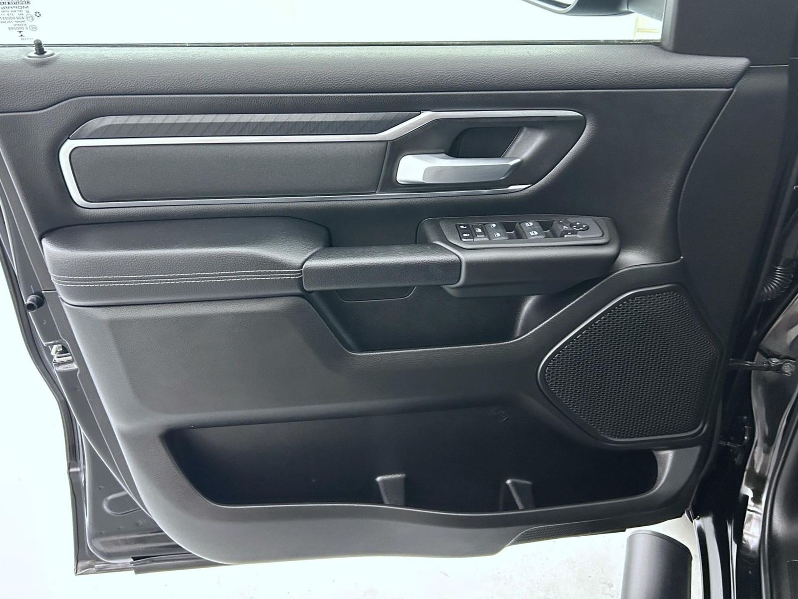 2025 Ram 1500 Big Horn Lone Star photo 6