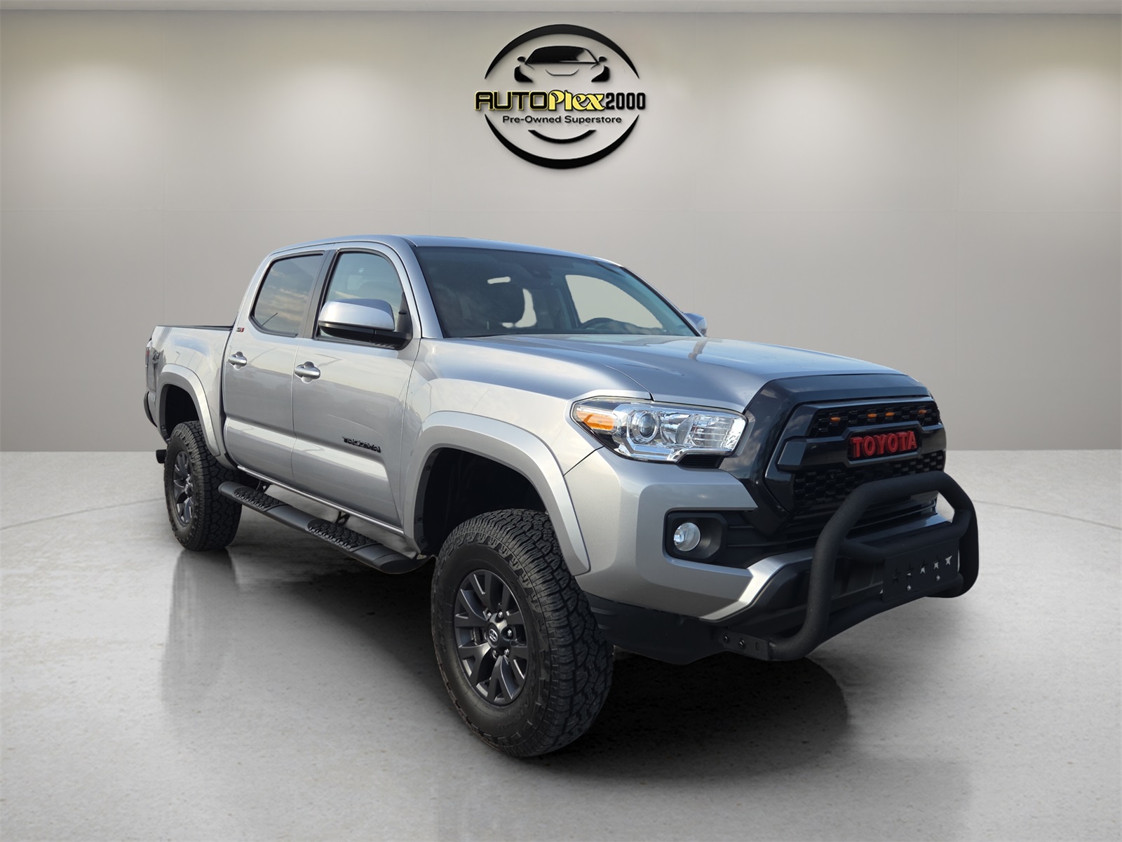 2021 Toyota Tacoma SR5's photo