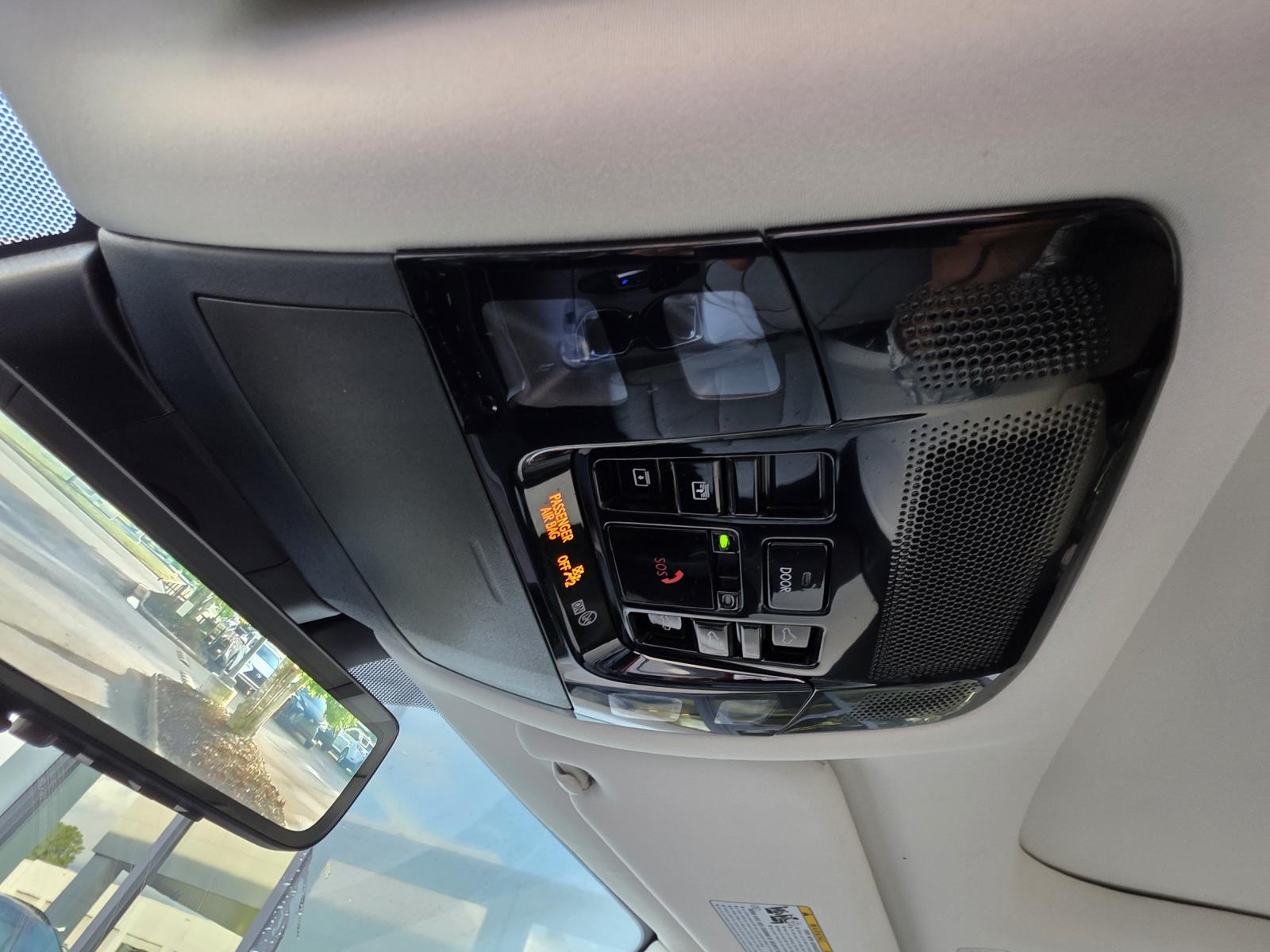 2023 Lexus RX 350 Luxury photo 31