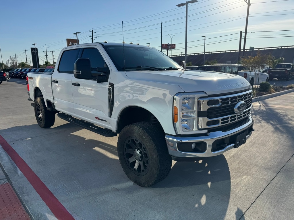 2023 Ford F-350 Super Duty XLT