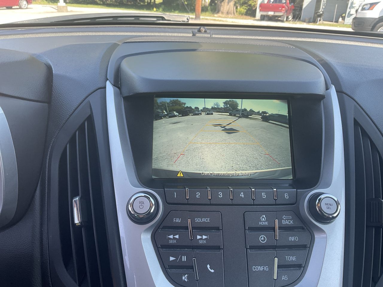2016 Chevrolet Equinox LT photo 16