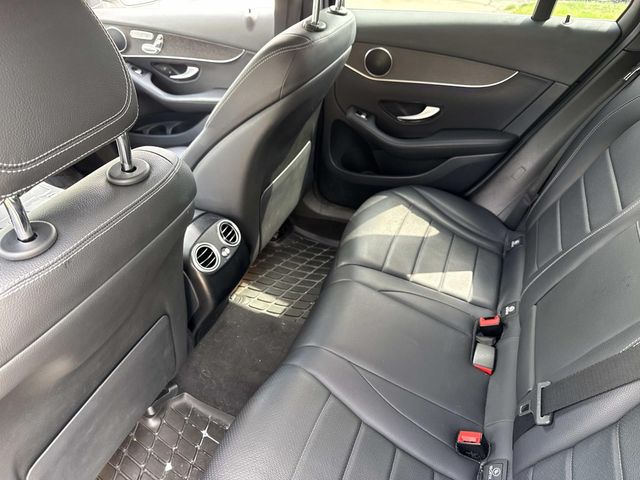 2022 Mercedes Benz GLC 300 4MATIC photo 13