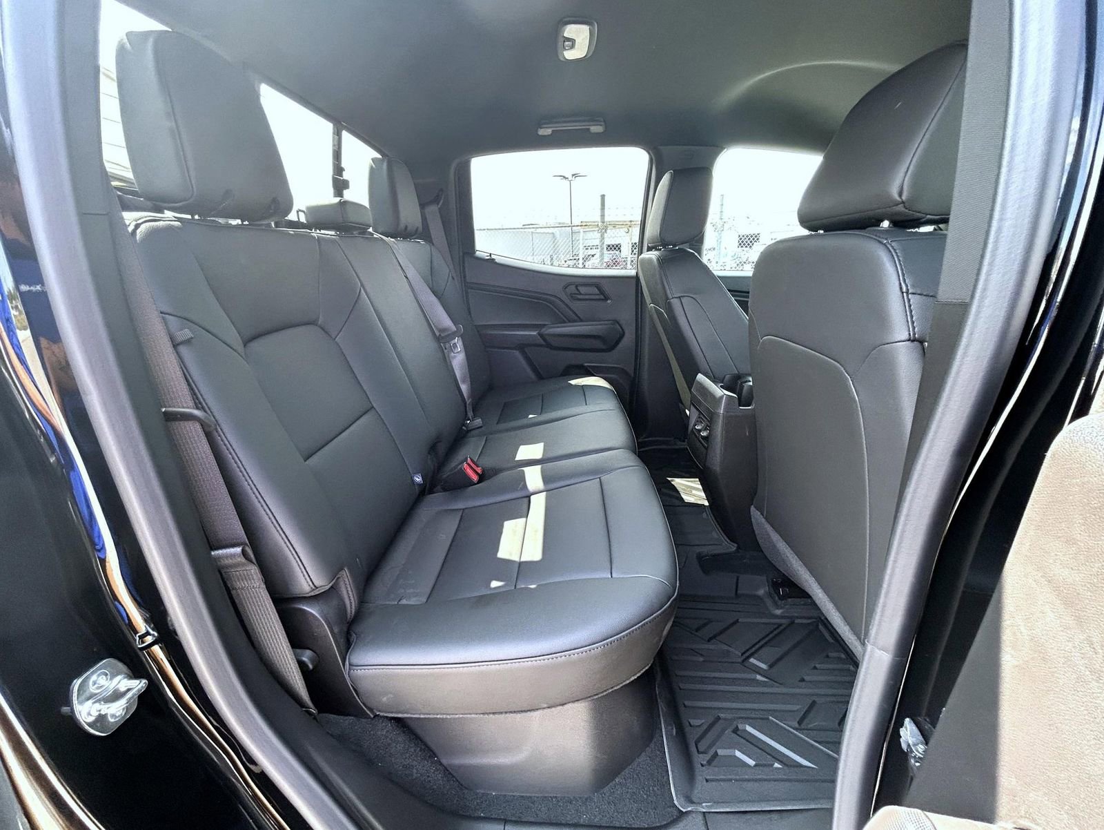2026 Chevrolet Colorado Trail Boss photo 18
