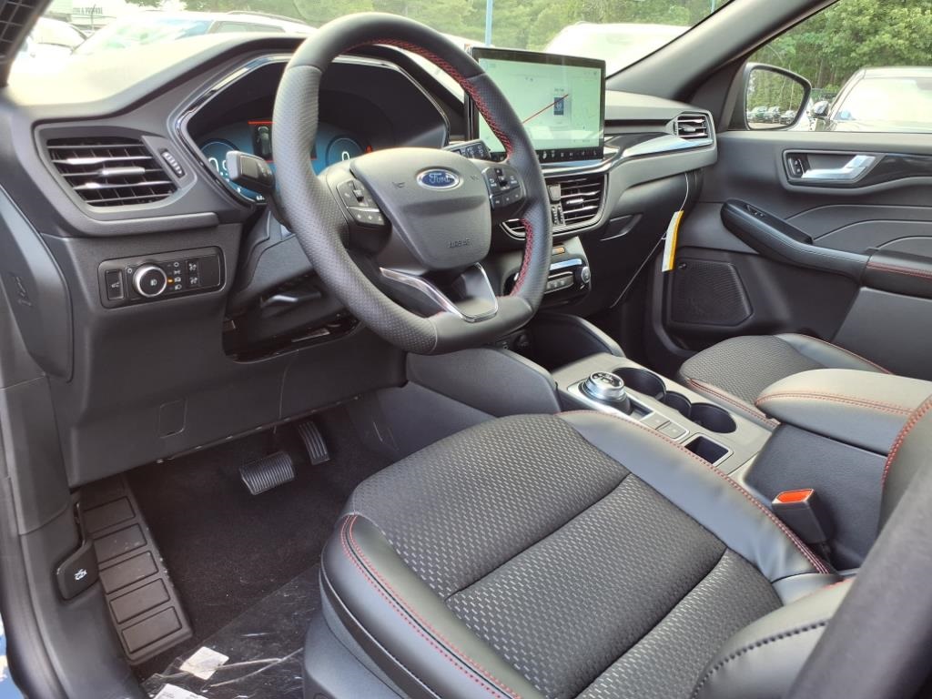2025 Ford Escape ST-Line Select photo 12