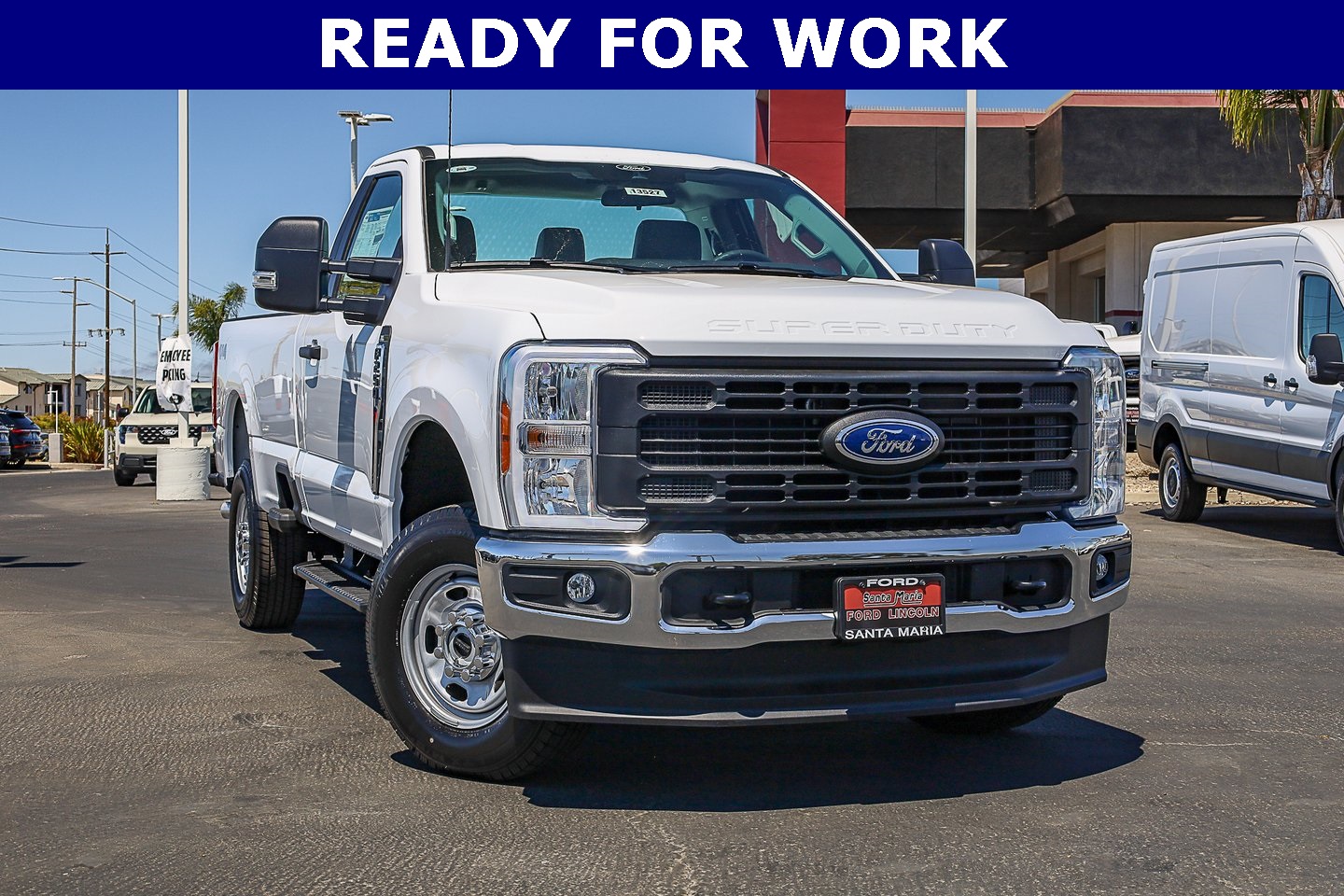 2025 Ford F-250 Super Duty XL's photo