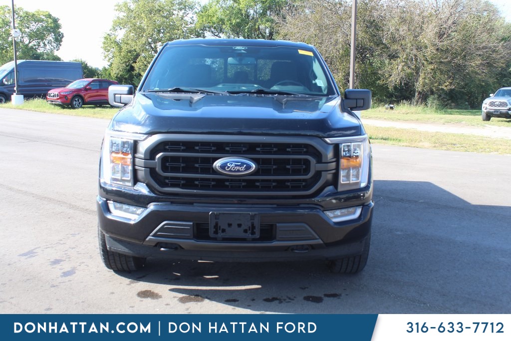 2022 Ford F-150 XLT photo 2