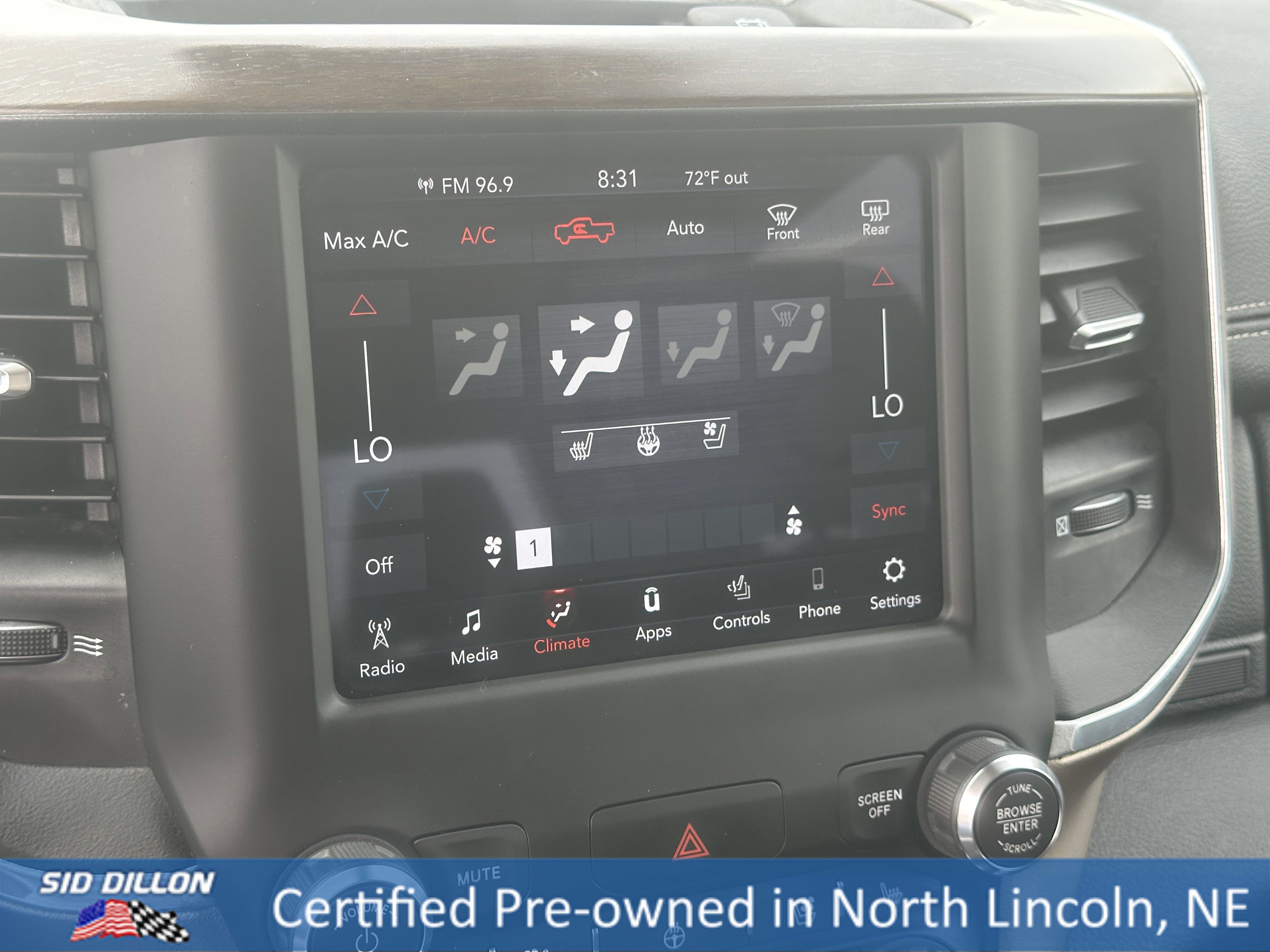 2021 Ram 1500 Laramie photo 8