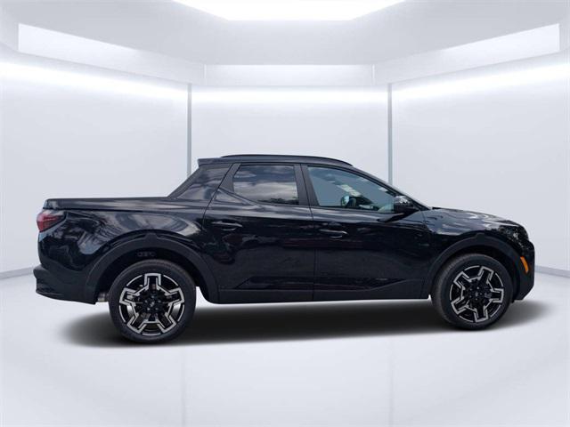 2025 Hyundai Santa Cruz Limited photo 2