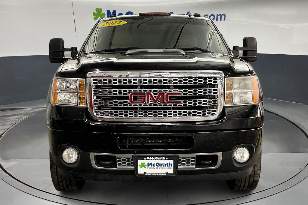 2012 Gmc Sierra Denali photo 3