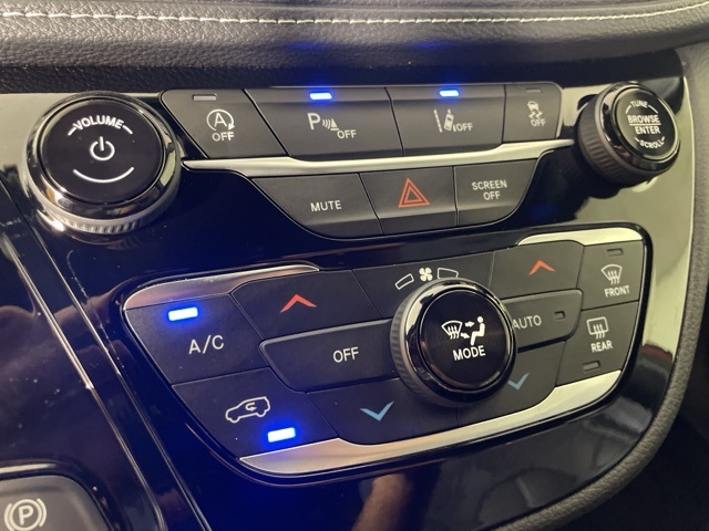 2026 Chrysler Pacifica photo 31