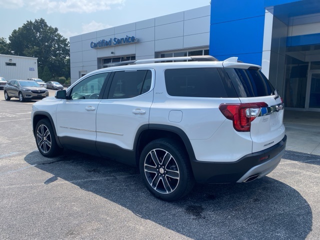 2023 Gmc Acadia SLT photo 2