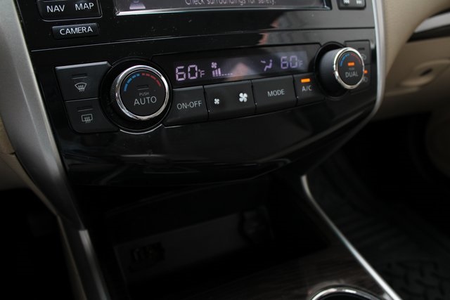 2015 Nissan Altima 2.5 SL photo 5