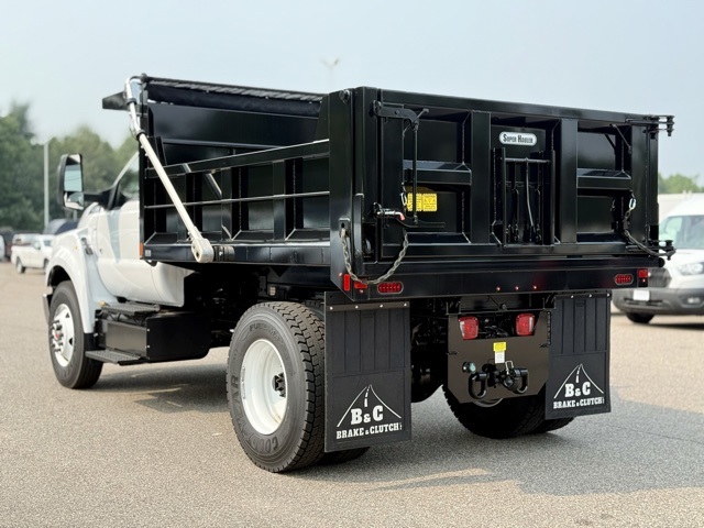 2026 Ford F-650 photo 6