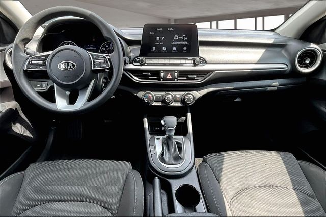 2021 Kia Forte FE photo 16