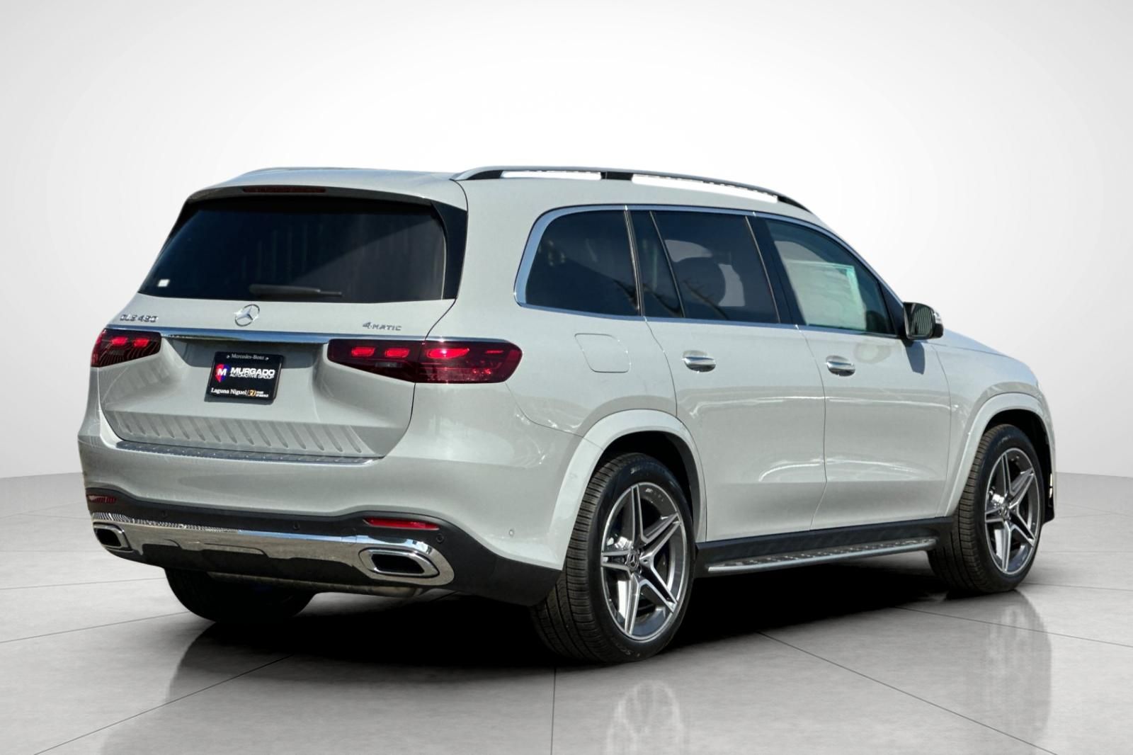 2026 Mercedes Benz GLS 450 4MATIC photo 11