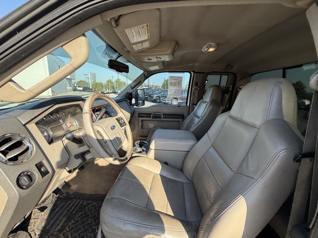 2008 Ford F-350 Lariat photo 12