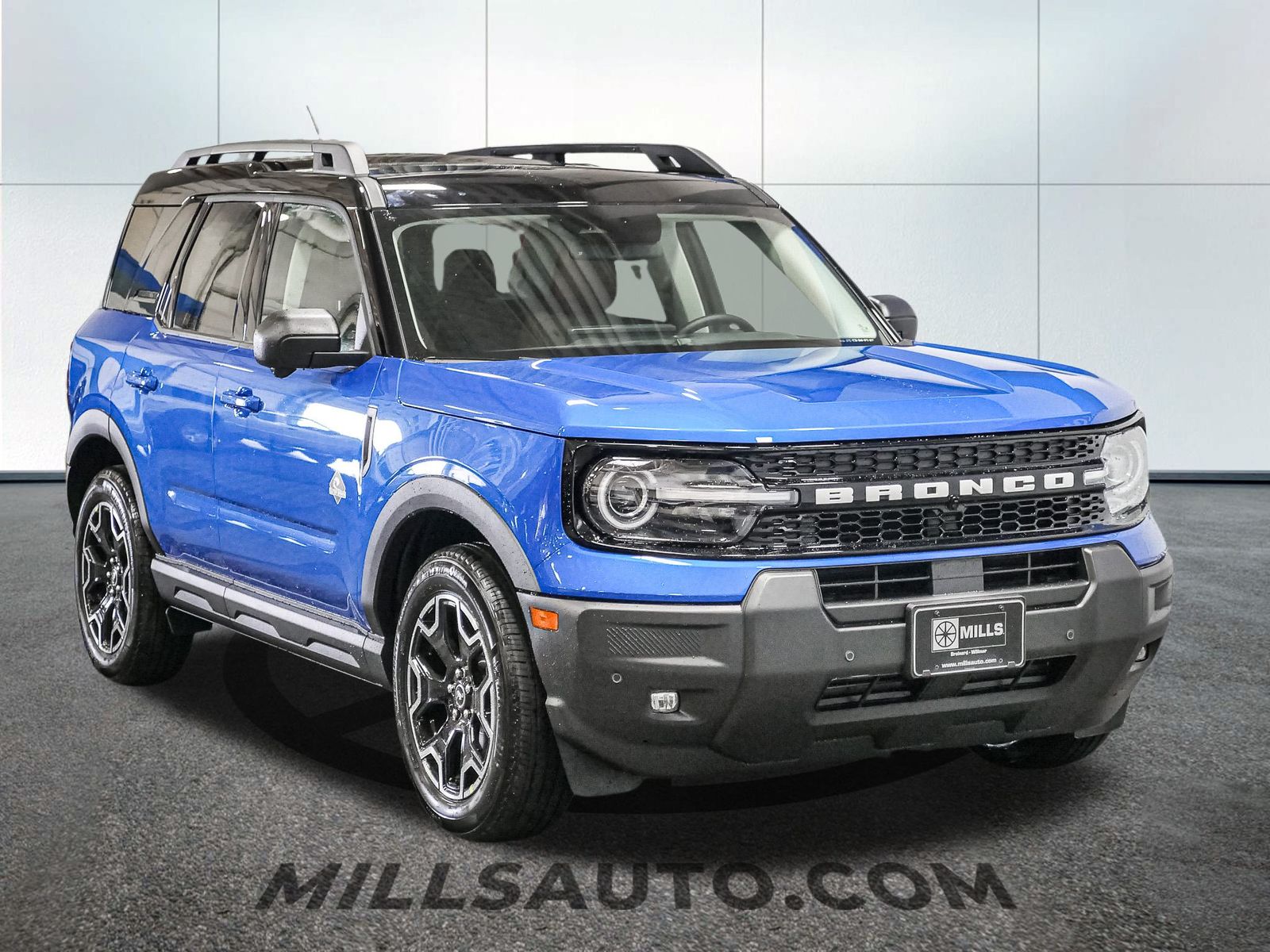 2025 Ford Bronco Sport Outer Banks photo 11