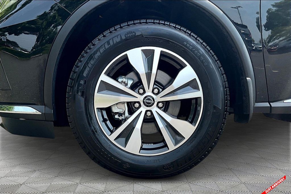 2024 Nissan Murano SV photo 20