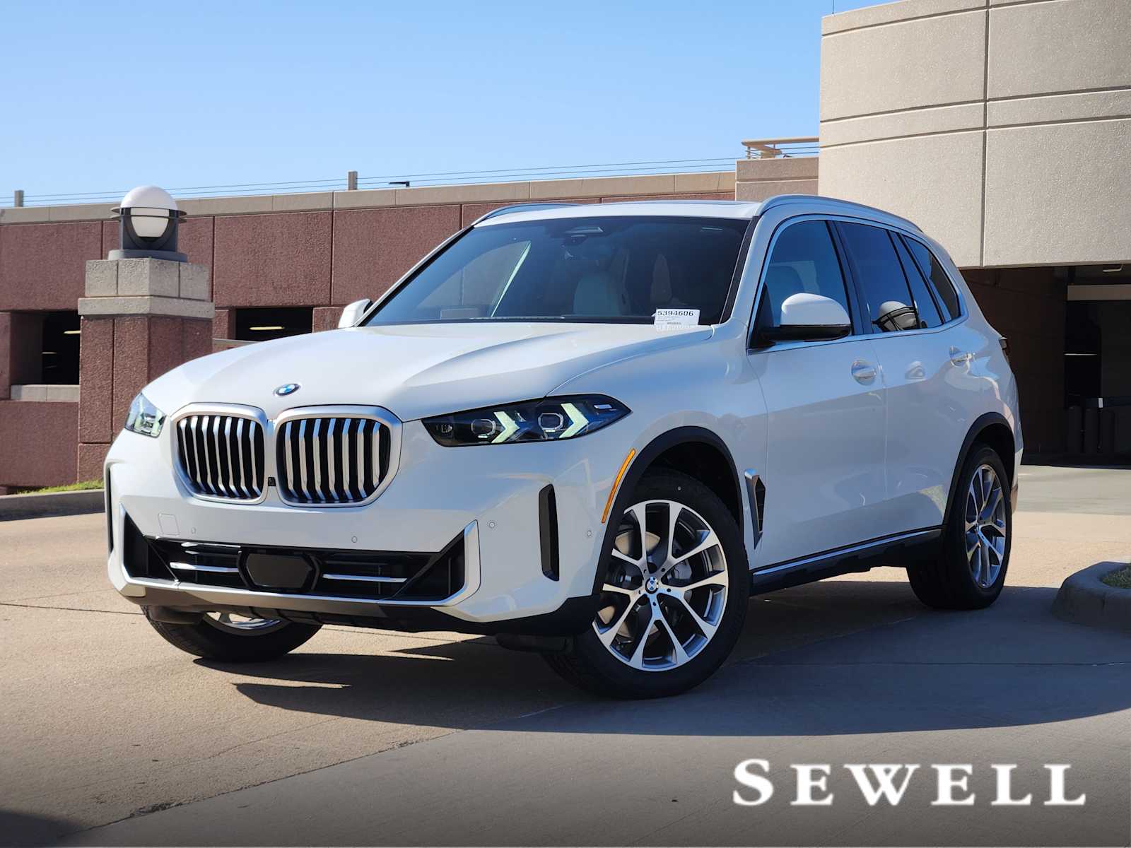 2026 BMW X5 40i's photo