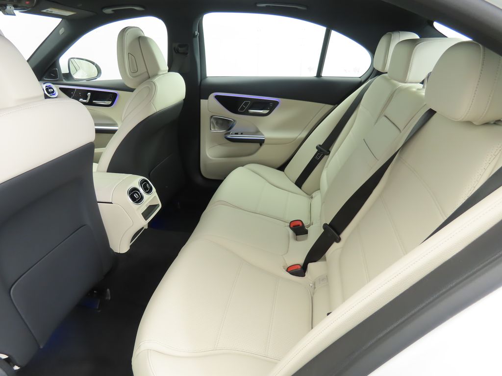 2025 Mercedes Benz C 300 photo 21