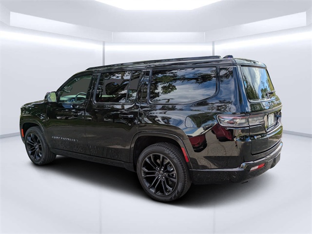 2024 Jeep Grand Wagoneer Series III Obsidian photo 4
