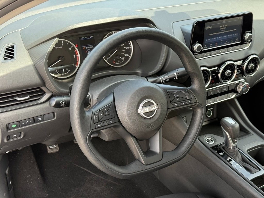 2025 Nissan Sentra S photo 17