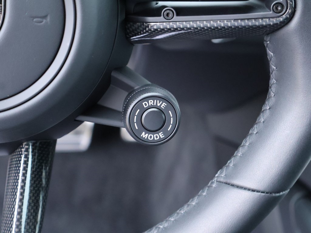 2025 Porsche Cayenne E-Hybrid Coupe Turbo photo 30