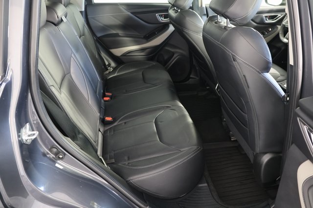 2022 Subaru Forester Limited photo 18