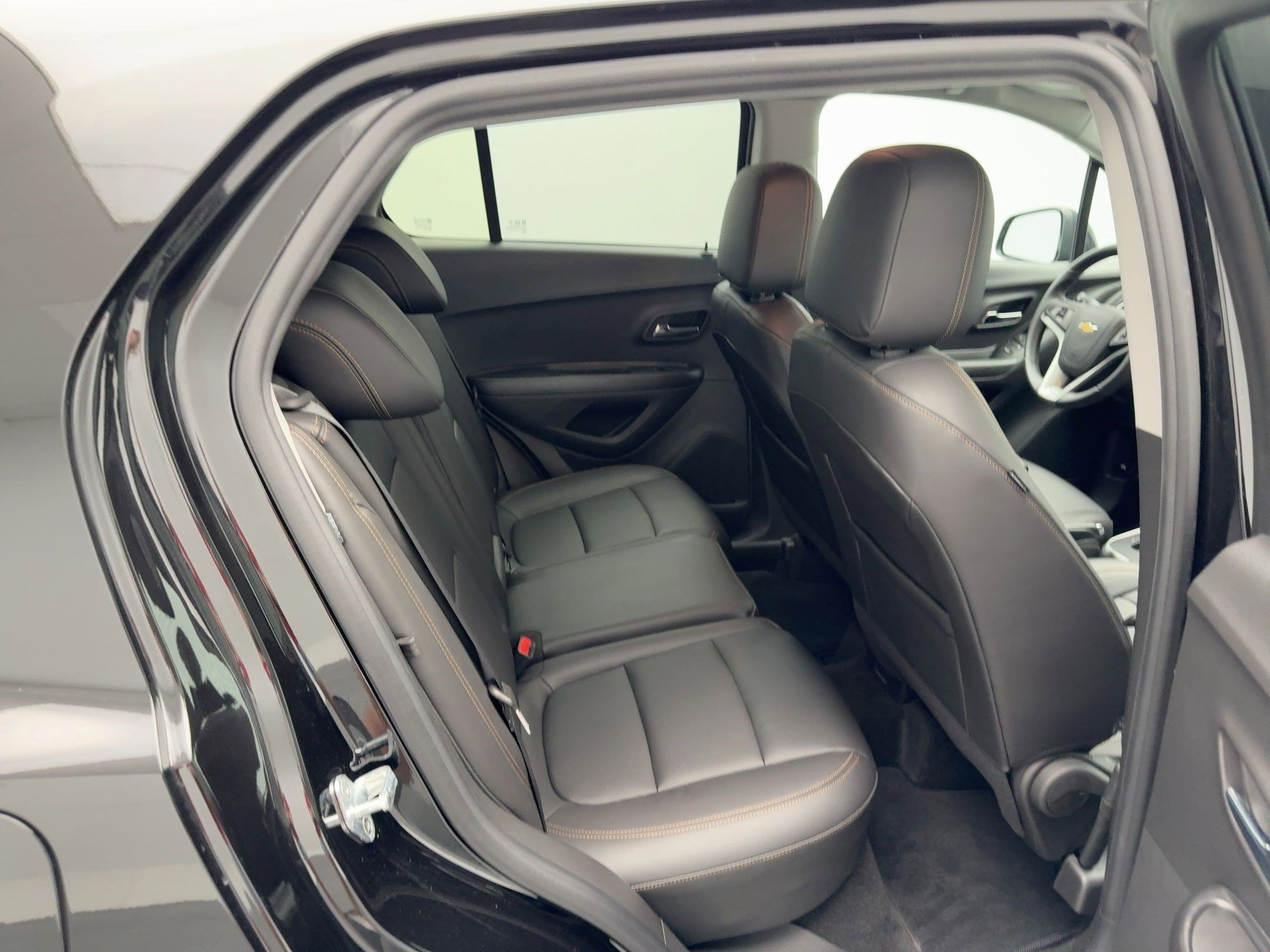 2022 Chevrolet Trax LT photo 25