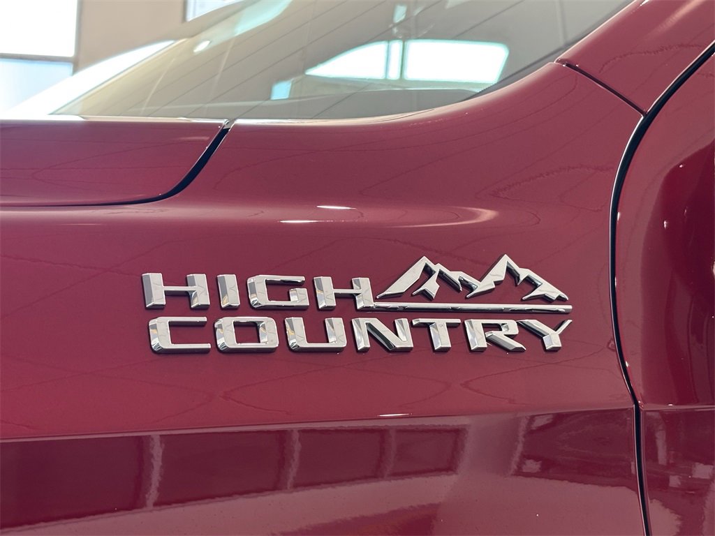 2026 Chevrolet Tahoe High Country photo 8