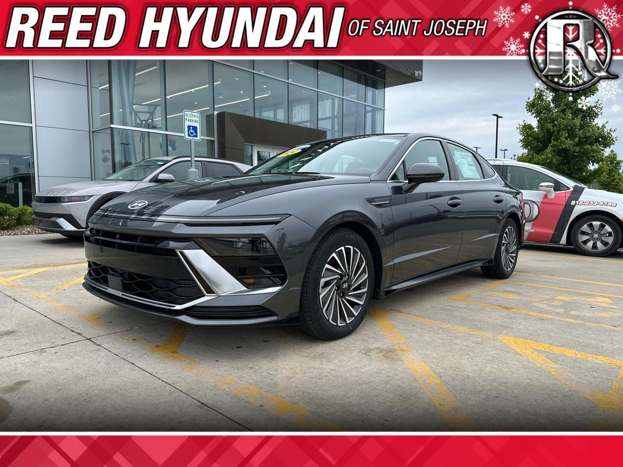 2024 Hyundai Sonata Hybrid SEL's photo