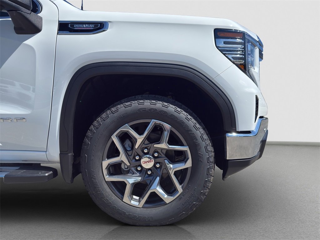 2026 Gmc Sierra 1500 SLT photo 2